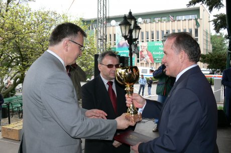 Dominik Oborski (KS PIAST ZPAS WINSAN Nowa Ruda) wygrał wyścig