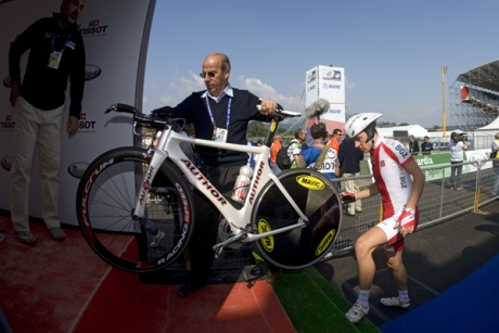 Varese 2008: Niemiec Bert Grabsch wywalczył złoty medal kolarskich