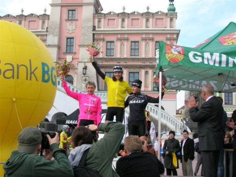 Etapowy wyścig kolarski kobiet w Zamościu wygrała Maja Włoszczowska.